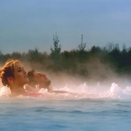 With View And Air Conditioning, Near The Maasduinen Holiday home Arcen