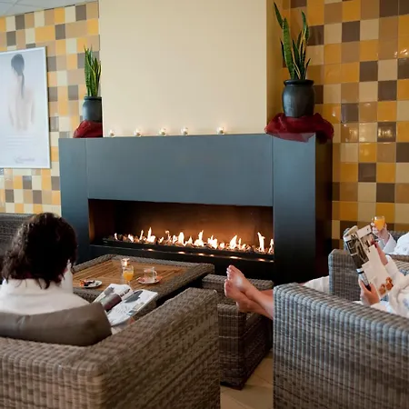 Holiday home With View And Air Conditioning, Near The Maasduinen Arcen
